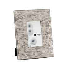 Dimond Home Aluminum Textured Photo Frame